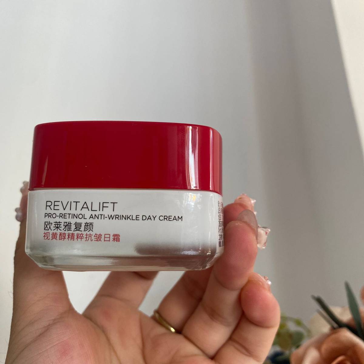 25+的女孩子们看过来~ 视黄醇+提拉科技+积雪草~ 三合一