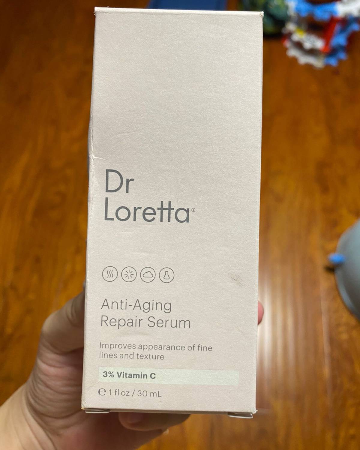 这款Dr. Loretta 抗老精华已经空瓶好几个月了，每次