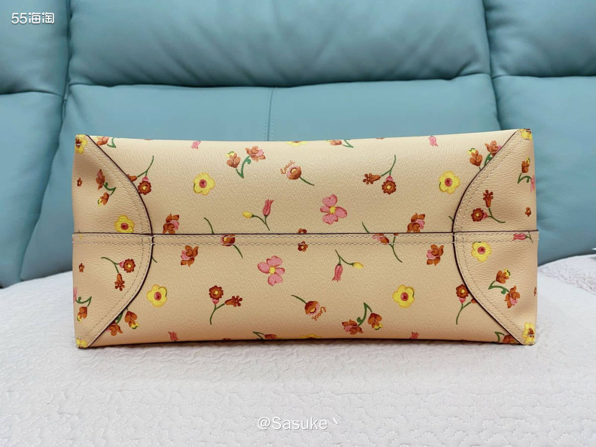 🌈 Coach Outlet85折活动时下了一单，尺寸：3