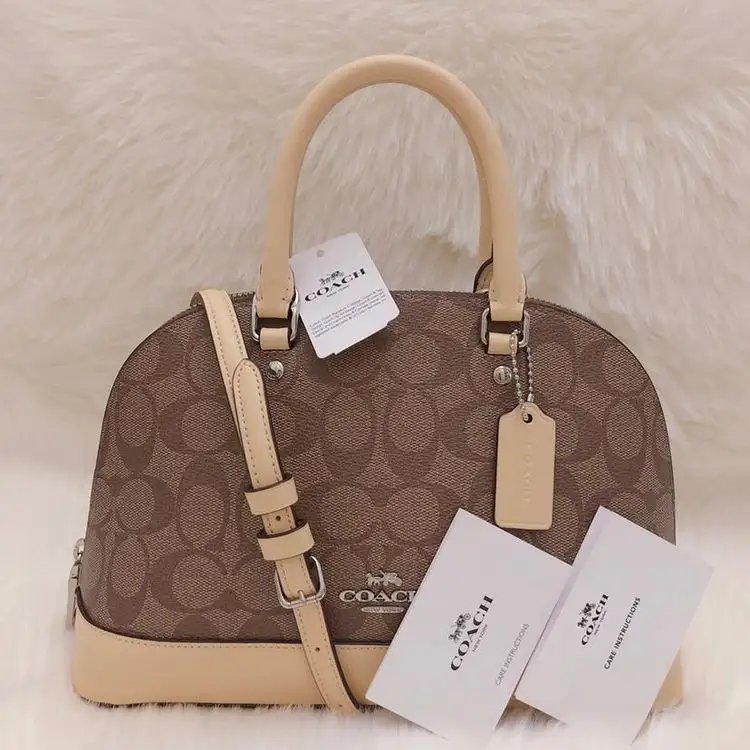 这段时间不是有mk的折扣嘛，价格算下来还是很划算的呀，比国内