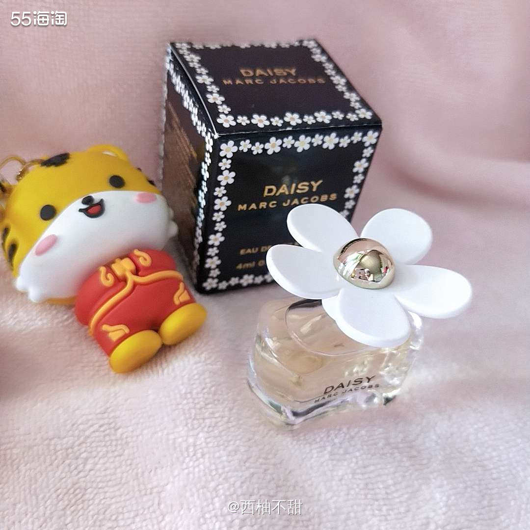 🌻🌻🌻​小雏菊香水还是蛮火的，很多人对他都还比较熟悉。