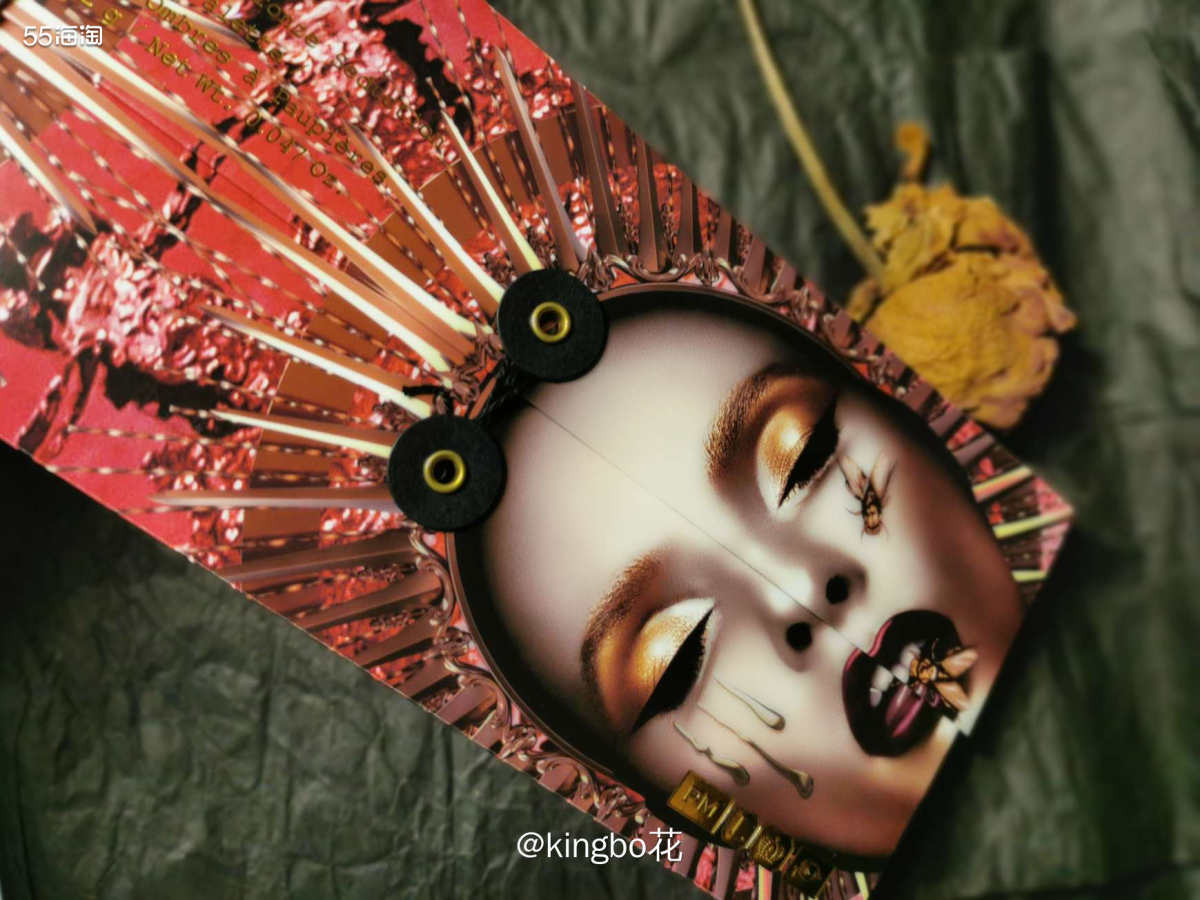 🔴PAT十色眼影盘，包装震撼实物沉甸甸，颜色也是挺好看  