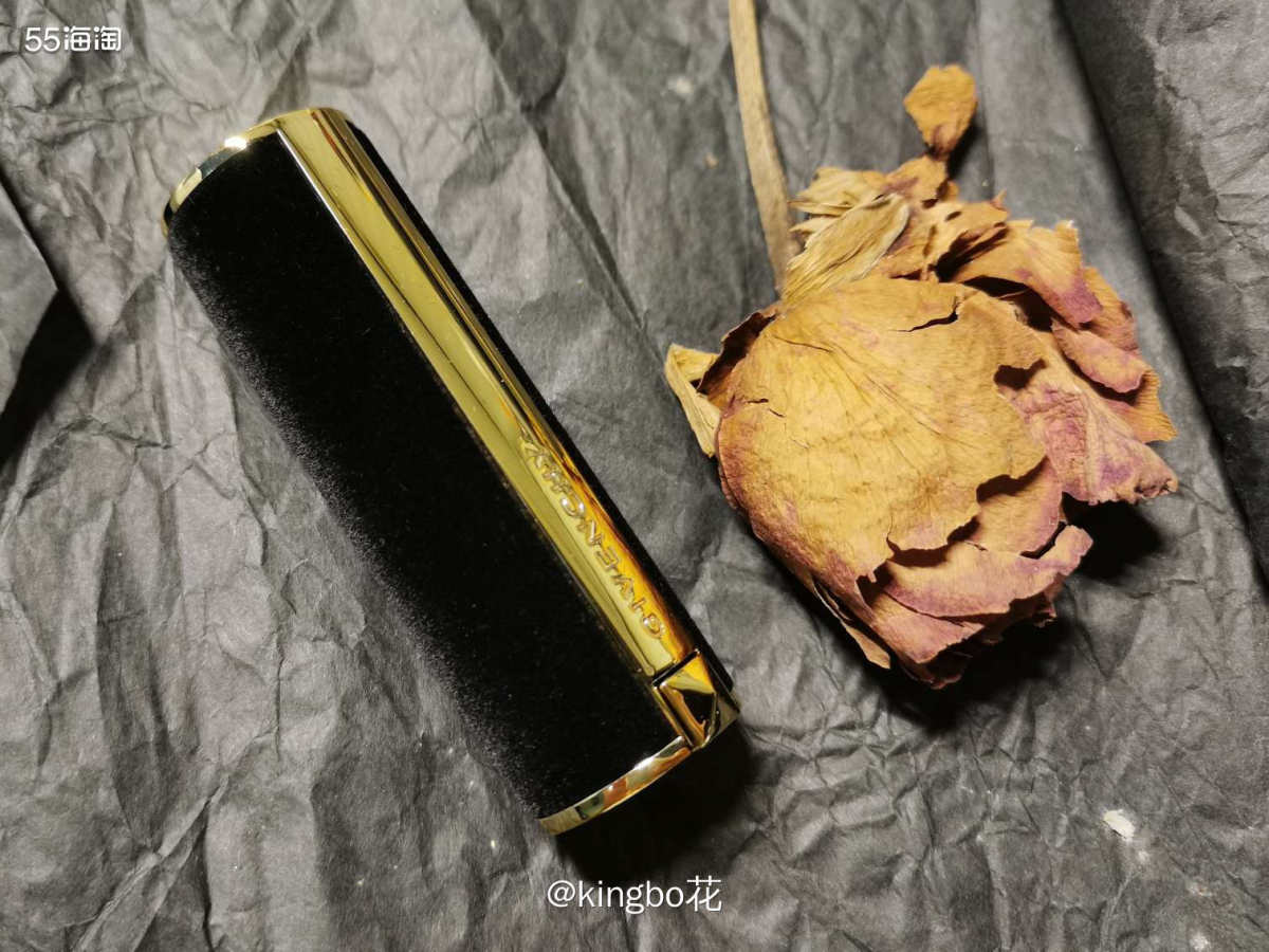 🔴纪梵希圣诞黑丝绒限定501，黑金高级感拉满，玫瑰红棕巨好