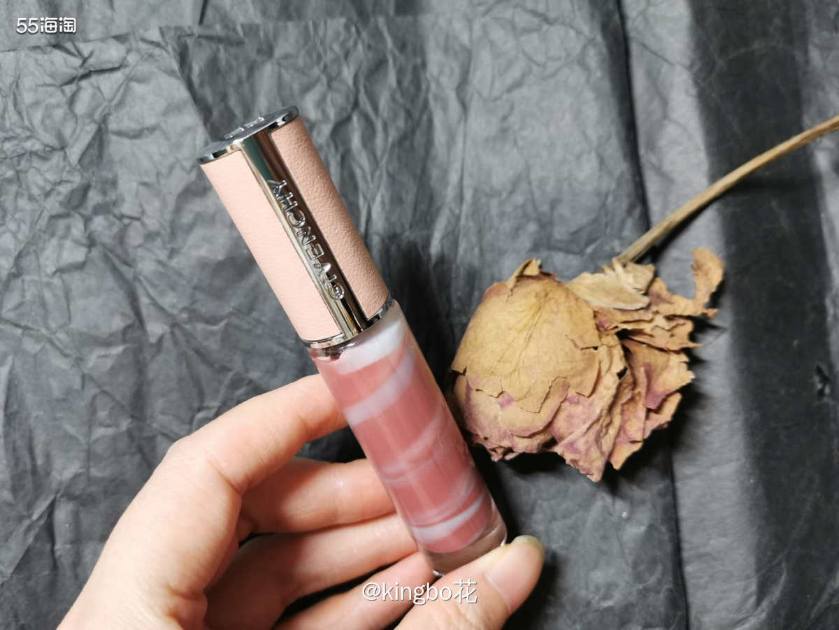 🔴纪梵希新品大理石唇釉，阿尔卑斯棒棒糖既视感，包装很好看！
