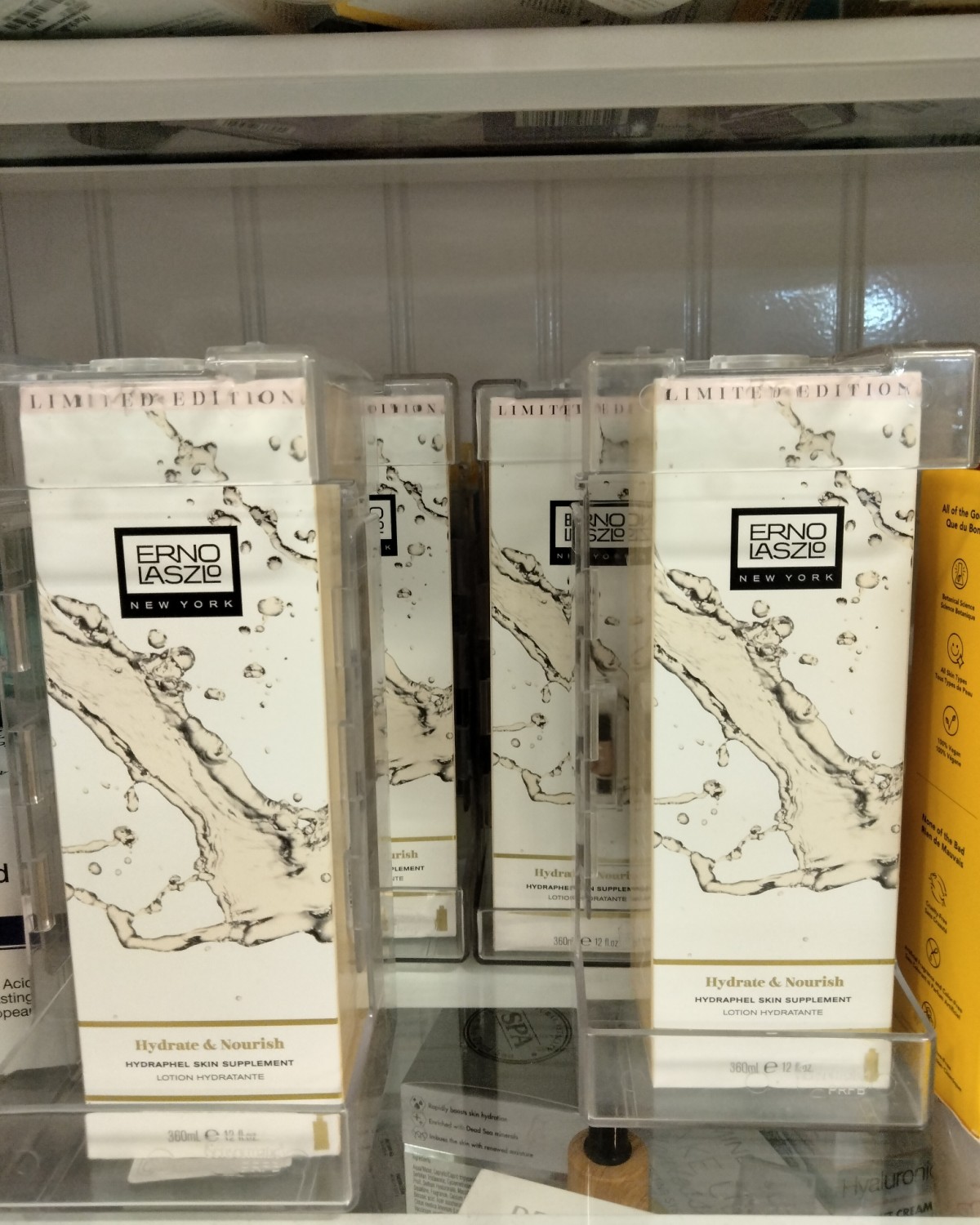 这家店惊到我了，四大瓶奥伦纳素蛋白水360毫升加大装限量版！
