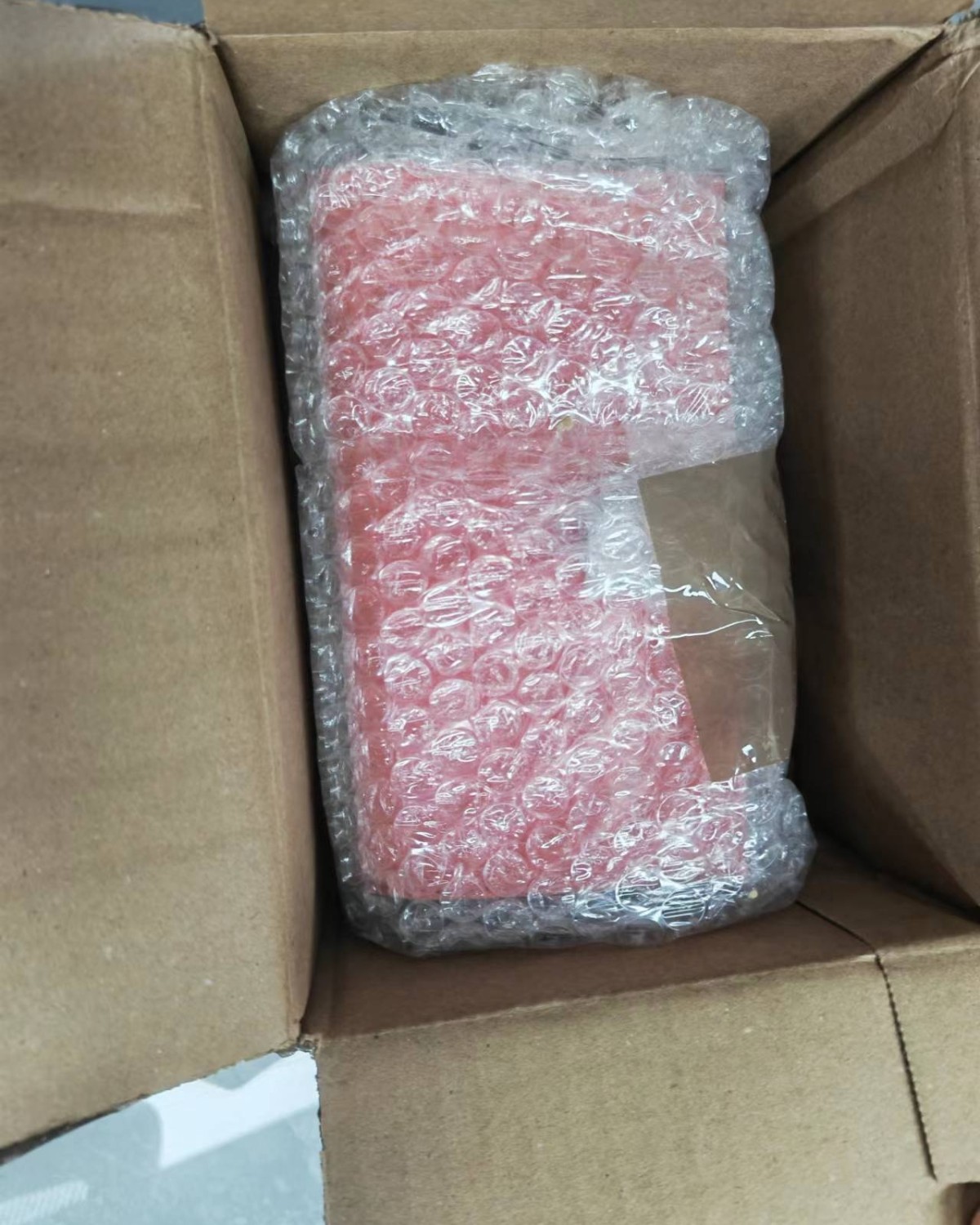 发现海淘包包真是上瘾的，又是大牌，价格又便宜   💻网站：