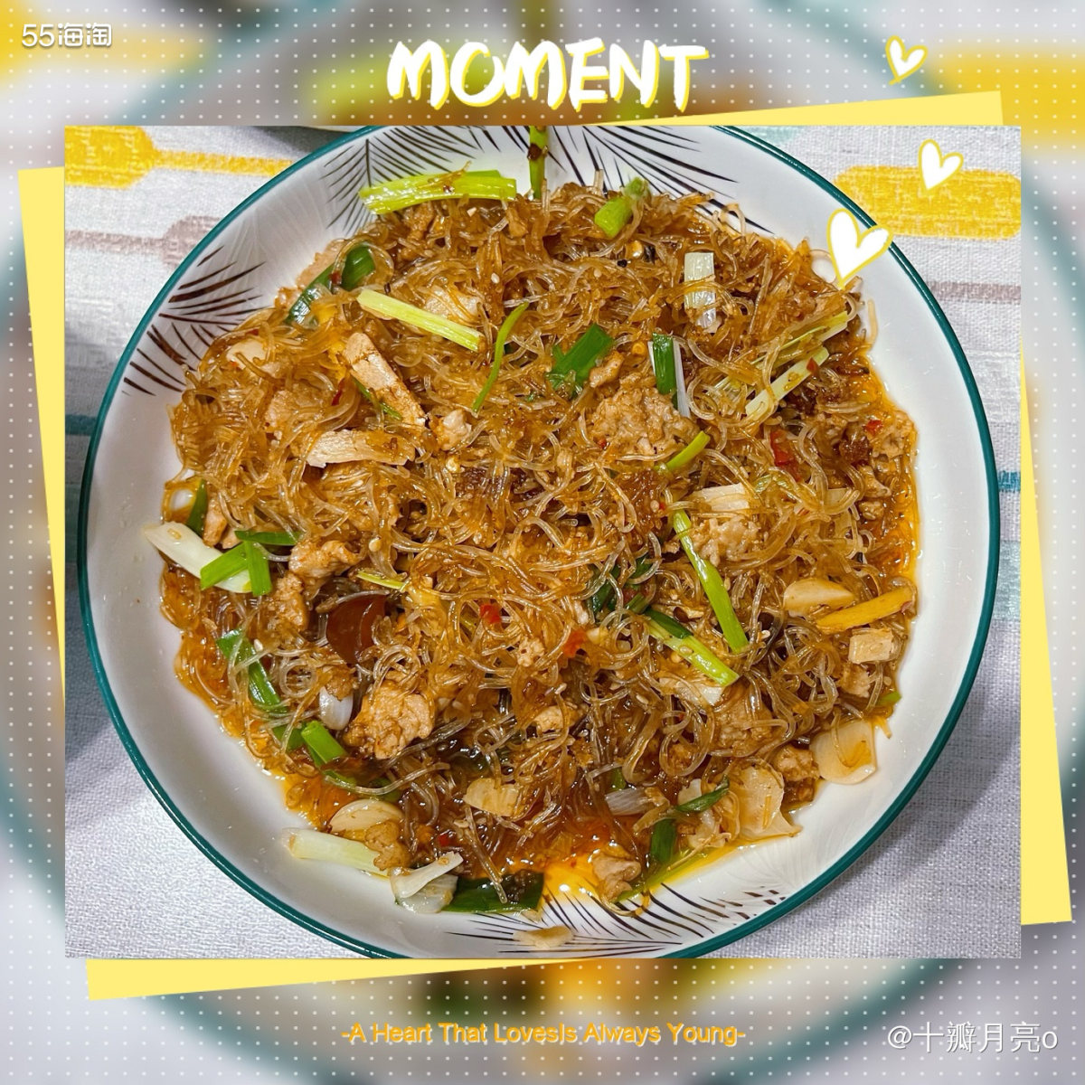 我和家属都很喜欢吃粉丝。 据说他们家原来有个小故事：一家三口