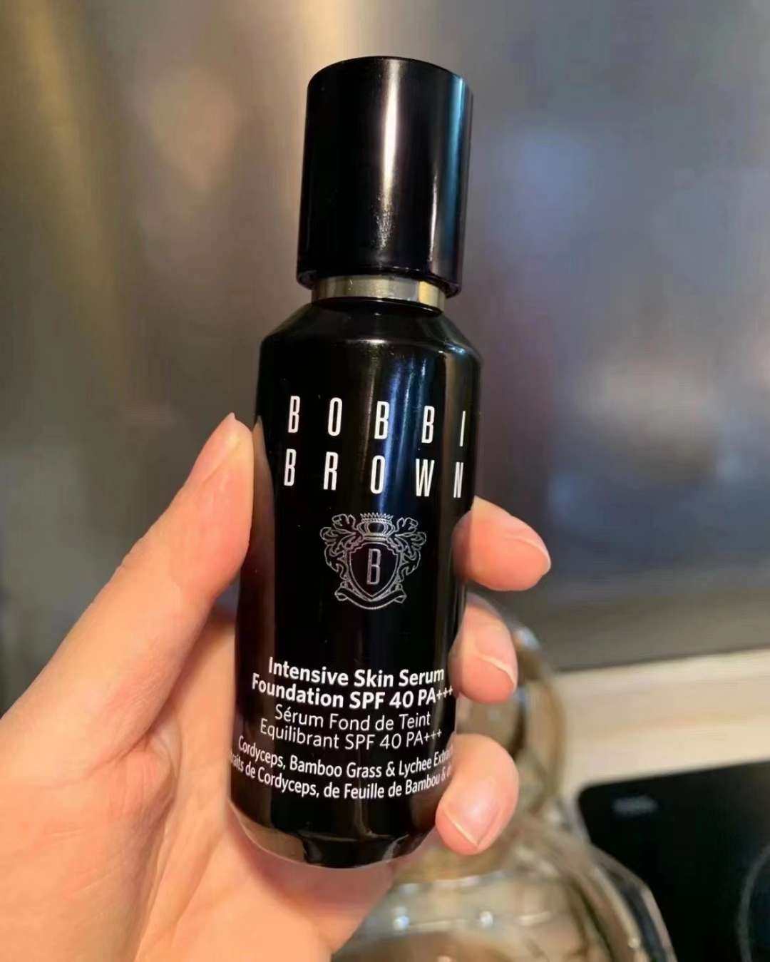 虫草粉底液又称水光肌养肤粉底液 这个可以说是养肤粉底液的鼻祖