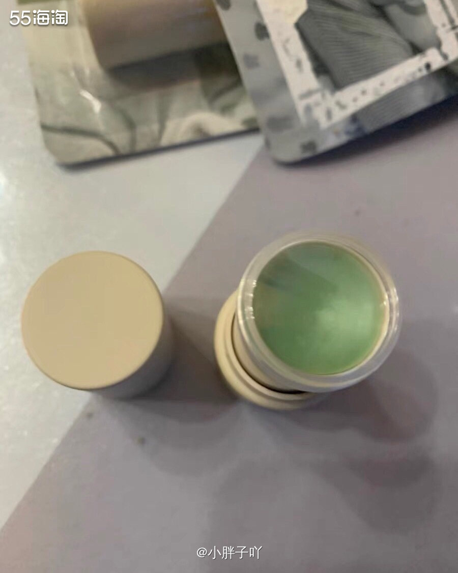 驱蚊必备的神器，还是小孩子都可以用的配方，之前不就介绍过几款