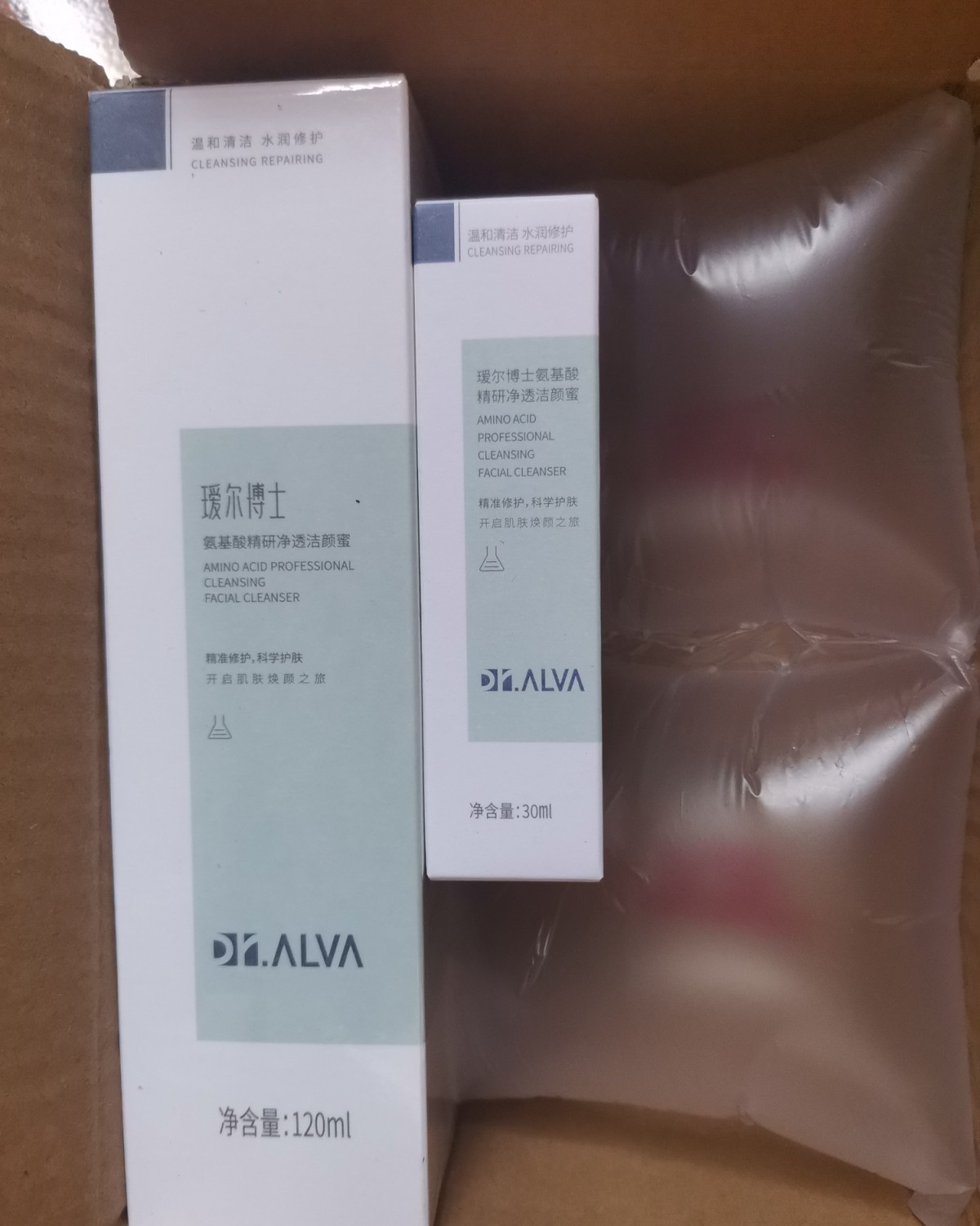 有了之前的经验，这是第二次在55海淘买东西。 我觉得这款洗面