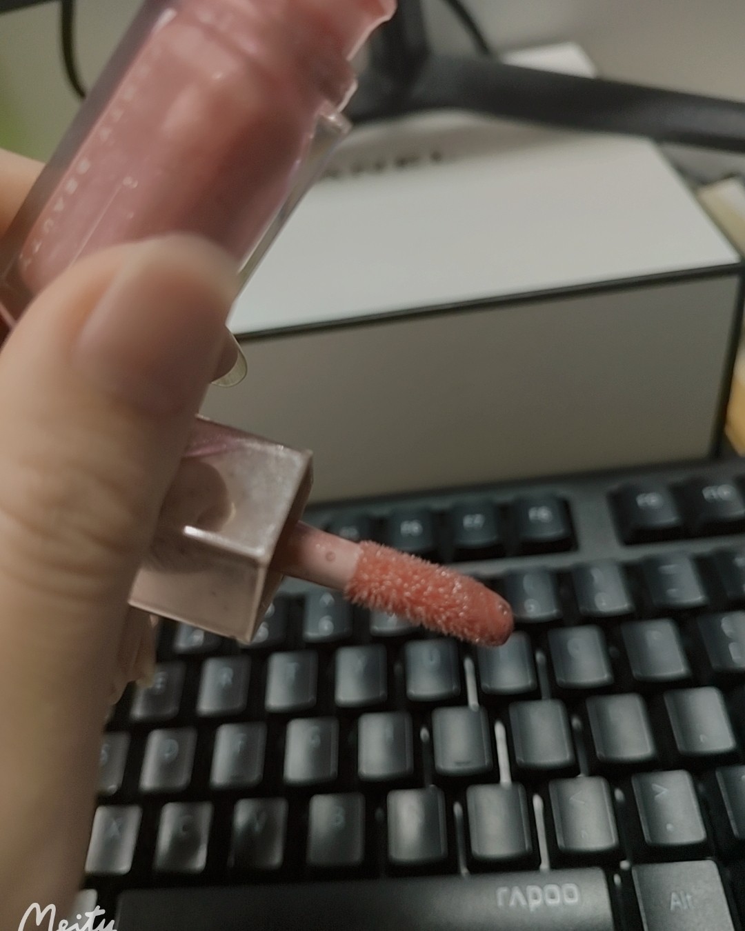 几年历史的唇蜜😅😅😅 Fenty beauty   这