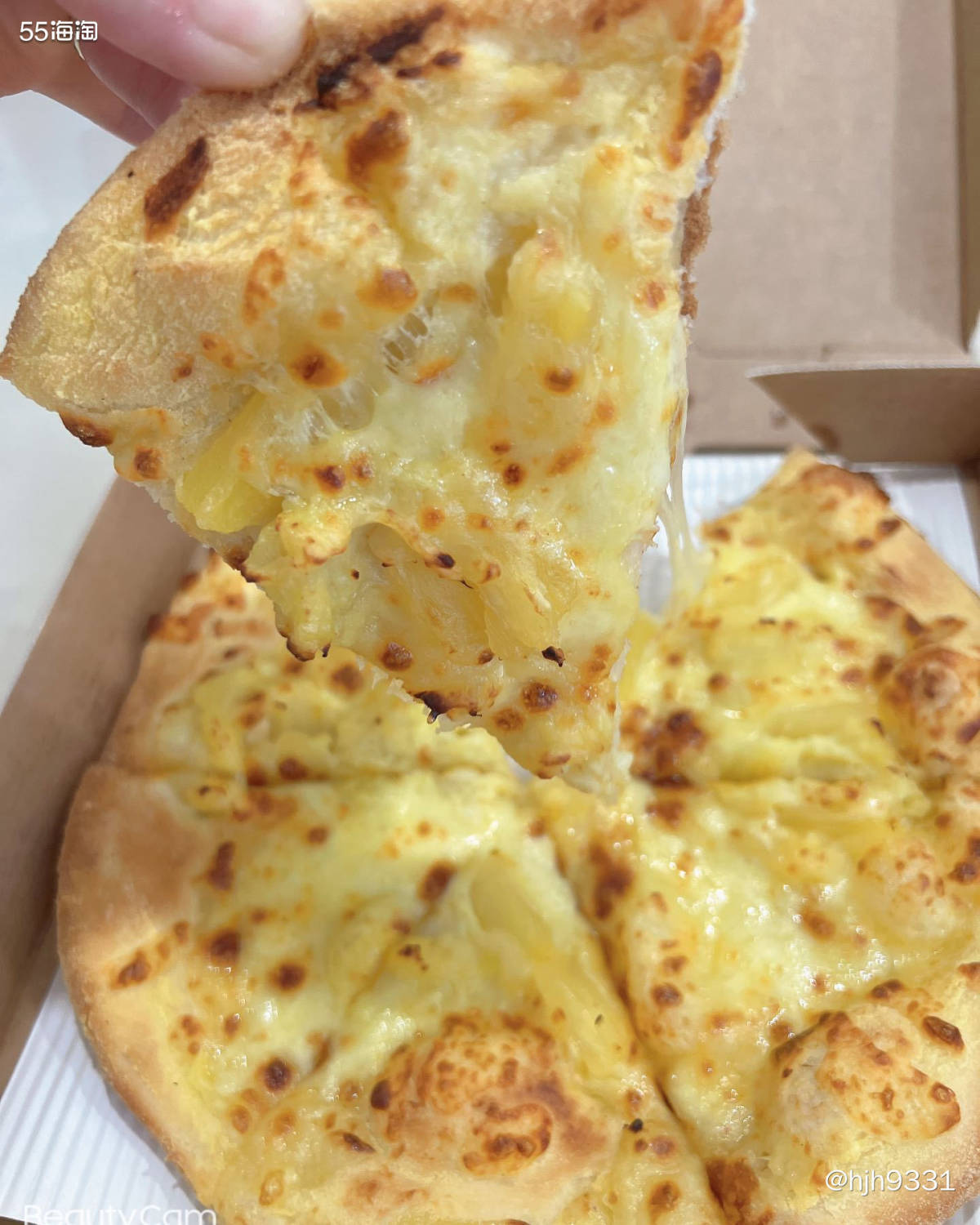 ✨最近这段时间必胜客一直都有披萨买一送一活动，只需59元，我