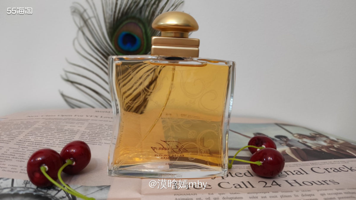 💐在上上周的时候跟同事讨论起香水这个事情还提到要控制买香水