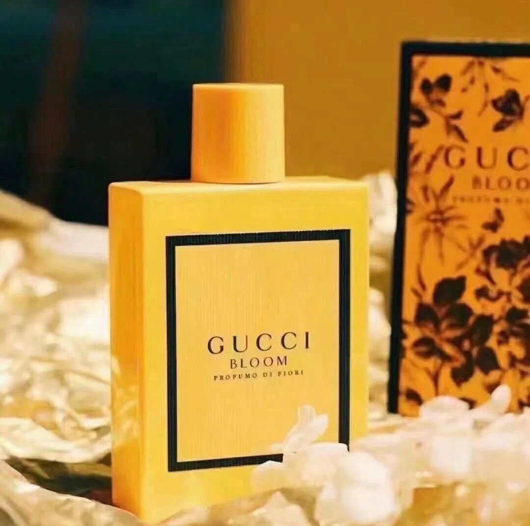 Gucci Bloom是Gucci香水里的当家花旦，以鲜花和
