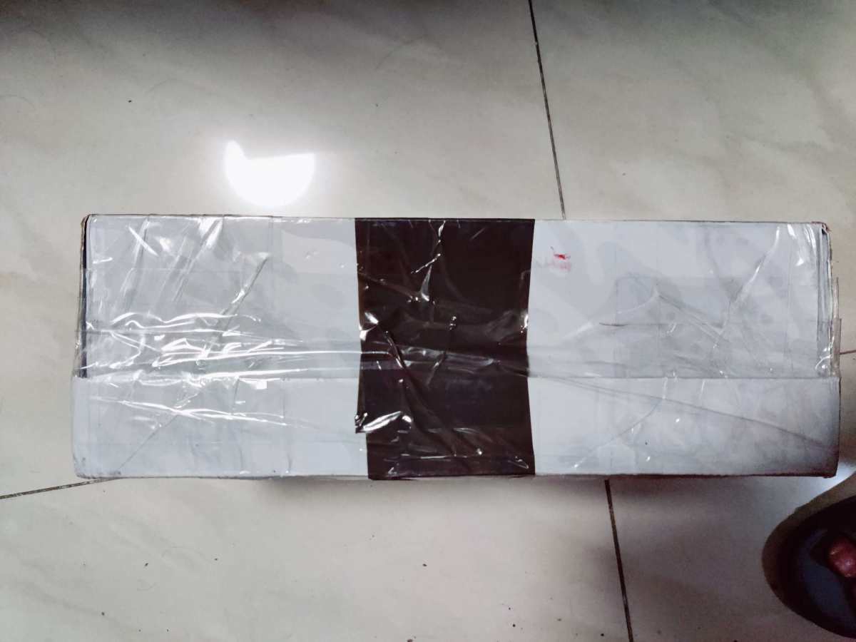 天翼快递，有谁用过? 碰到大无语事件，直接鞋盒粘胶带缠绕，面