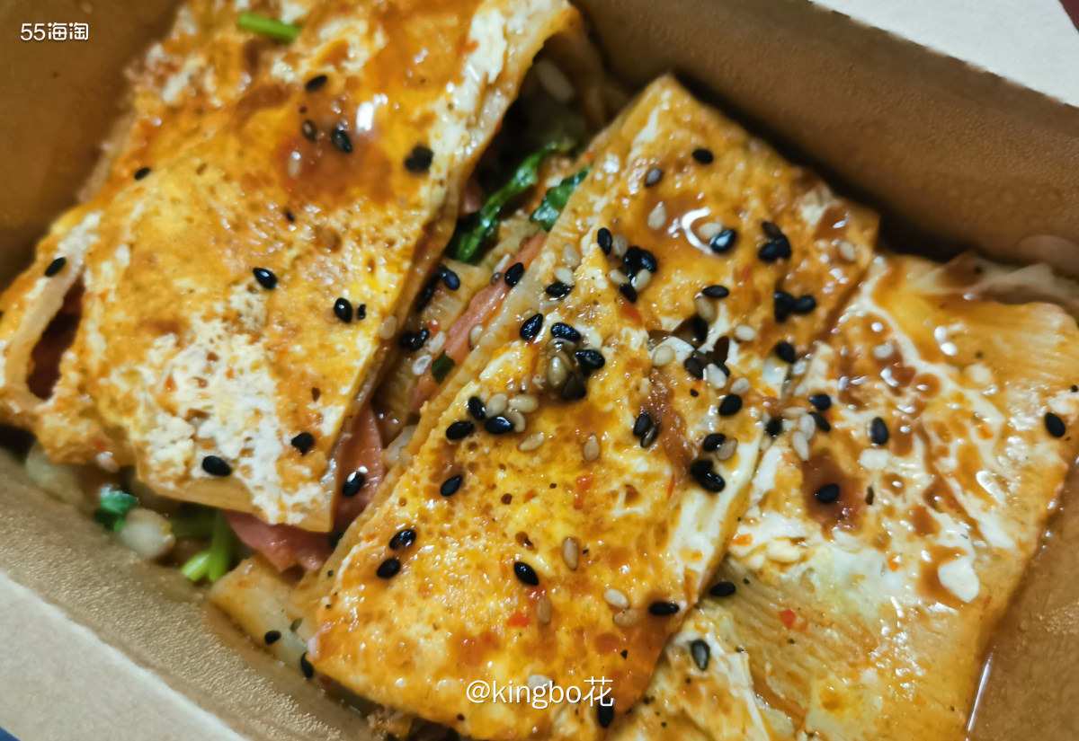 🔴今日加餐，爆好吃的烤冷面烤苕皮，想念已久！  🔷还是疫