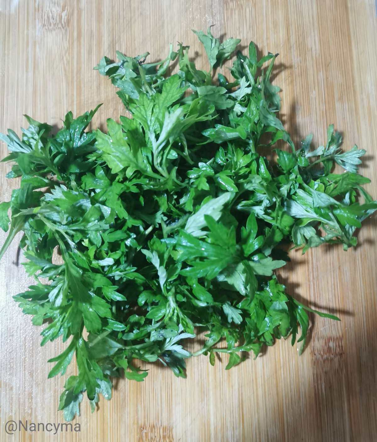 🥗🥗最近早餐搭配基本少不了艾草煎鸡蛋，在55分享的美食，