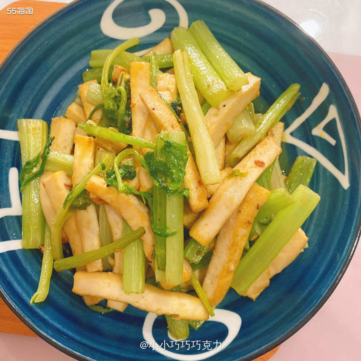 又到了周末，真是开心～我家先生说最近大**肉吃的太多了，想吃