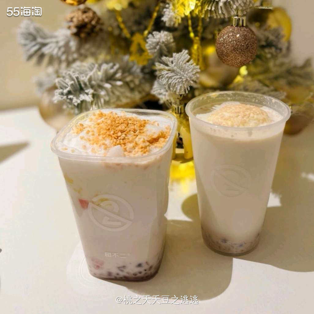 💛吃香酥鸡饼，那就一定要搭配椰不二的清补凉！我超爱喝椰不二