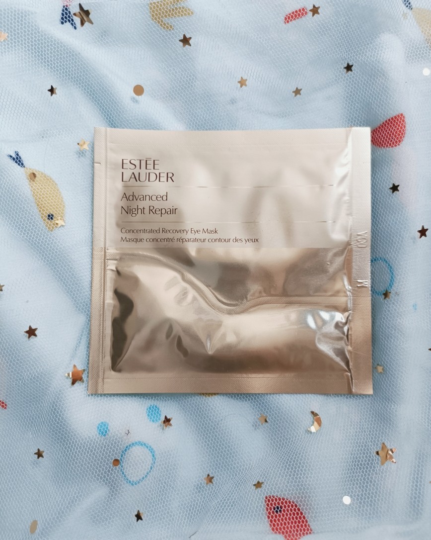 最近真的疲惫加心累，带娃疲惫，被封控心累，从生完孩子后到现在