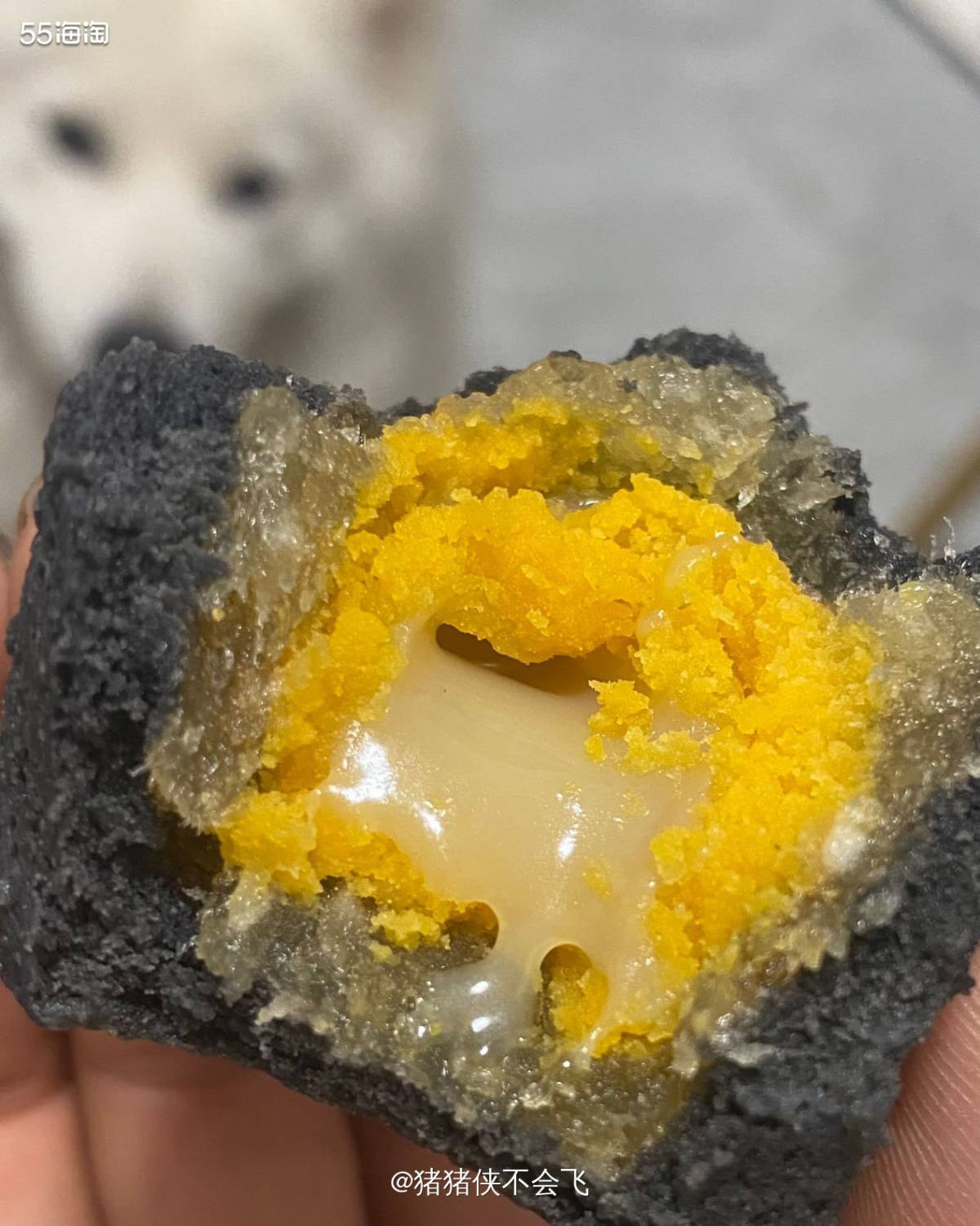 拥有双倍快乐的我，不仅有专属定制月饼，还有专属定制的帆布包，