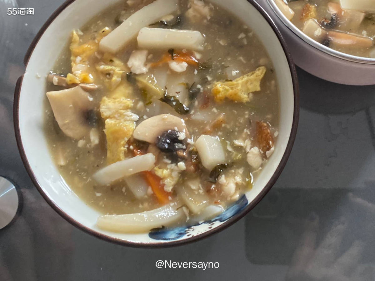 ♨️绍兴特色美食：豆腐年糕，味道很鲜美  ▪️我又来深夜放*