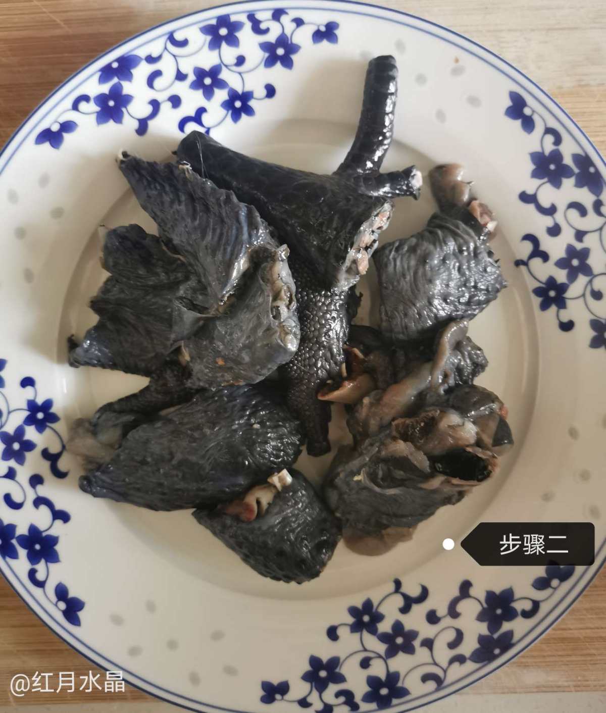 🍵🍵食同源，秋分适合喝滋阴润肺，适当补气补血。所以有了如