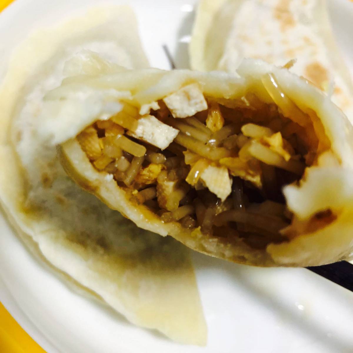 今天晚上大煎饺➕生菜金针菇汤～清淡味道好纯素食热量也不高！下