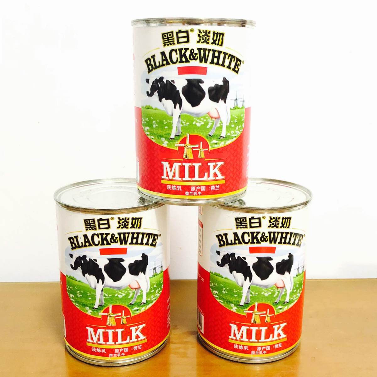 一直准备入手黑白淡奶，正好猫超聚划算活动，三罐页面46.9元