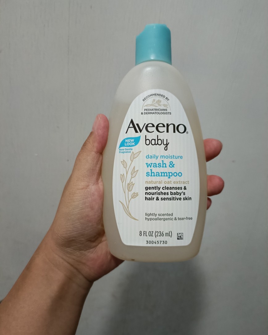 小朋友的洗护应该跟大人的分开，从洗衣服到洗澡都应该严格分开呢