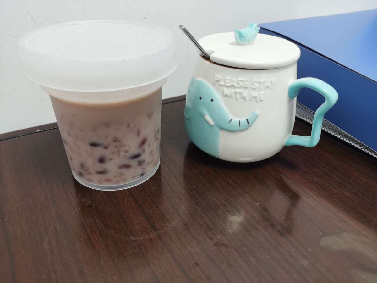 ✅娃昨晚和我说，妈妈，我们明天早饭吃红豆花生粥吧，然后搭配贵