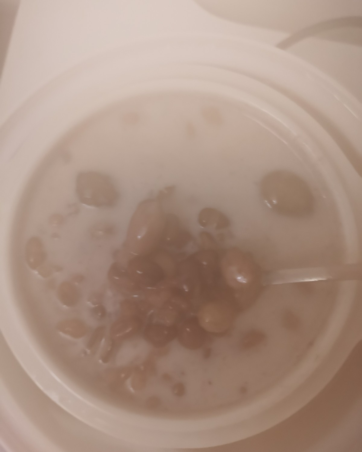 ✅娃昨晚和我说，妈妈，我们明天早饭吃红豆花生粥吧，然后搭配贵