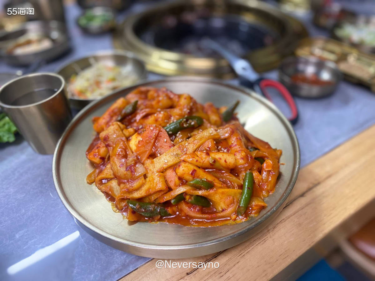 🧡比较正宗的韩式烤肉，还吃到了特色石锅鸡蛋糕  ▪️昨天出