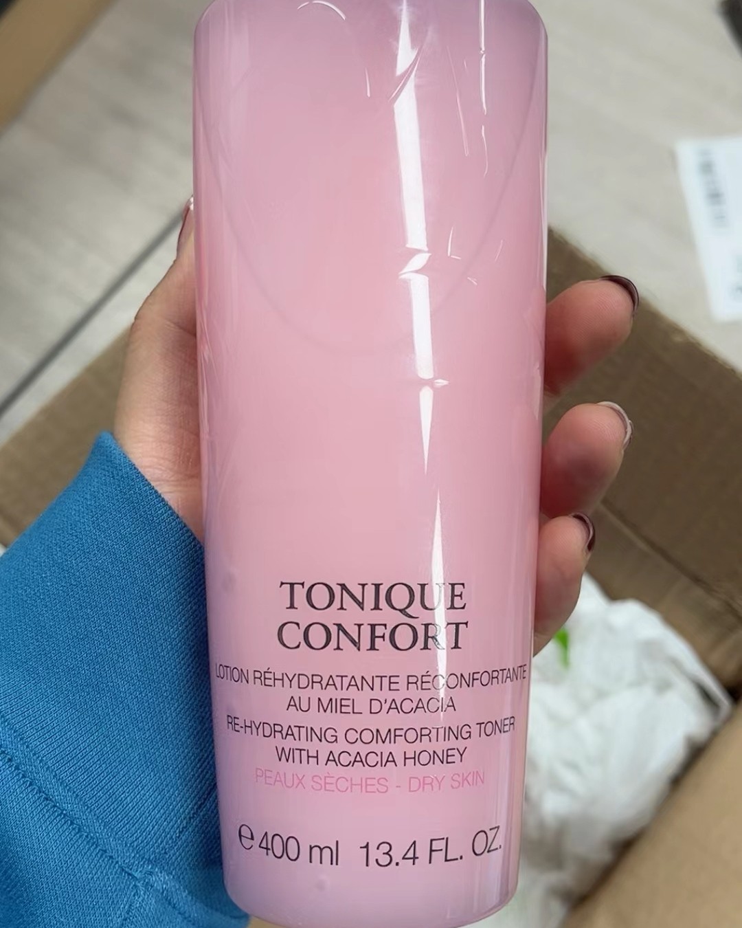 🔶今天开箱的是兰蔻粉水，帮闺蜜购买的，在macys梅西百货