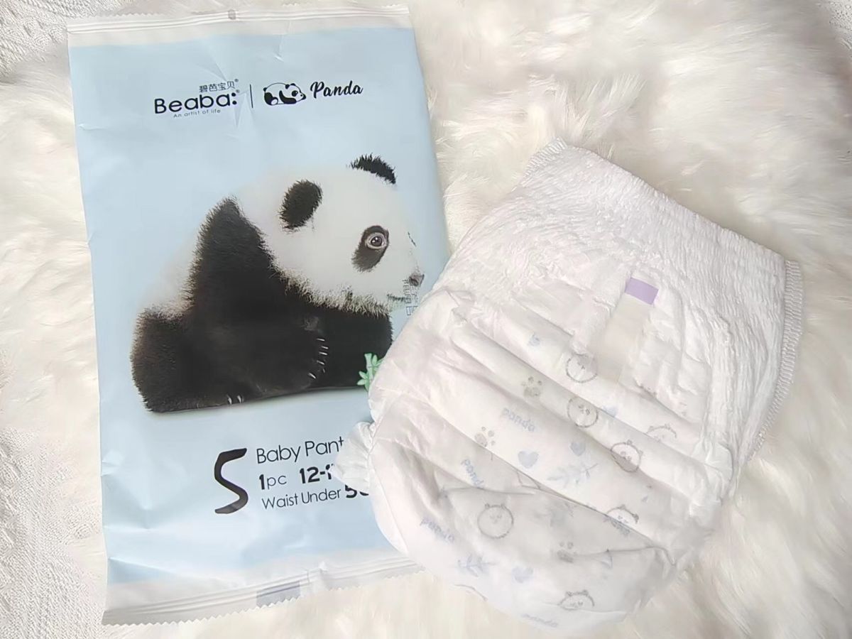 1⃣深海系列：据说深海系列是盛夏光年系列的升级款呢。专利在线