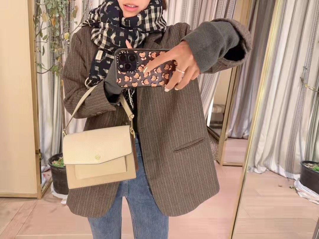 🇺🇸Tory Burch Robinson 尺寸约21*