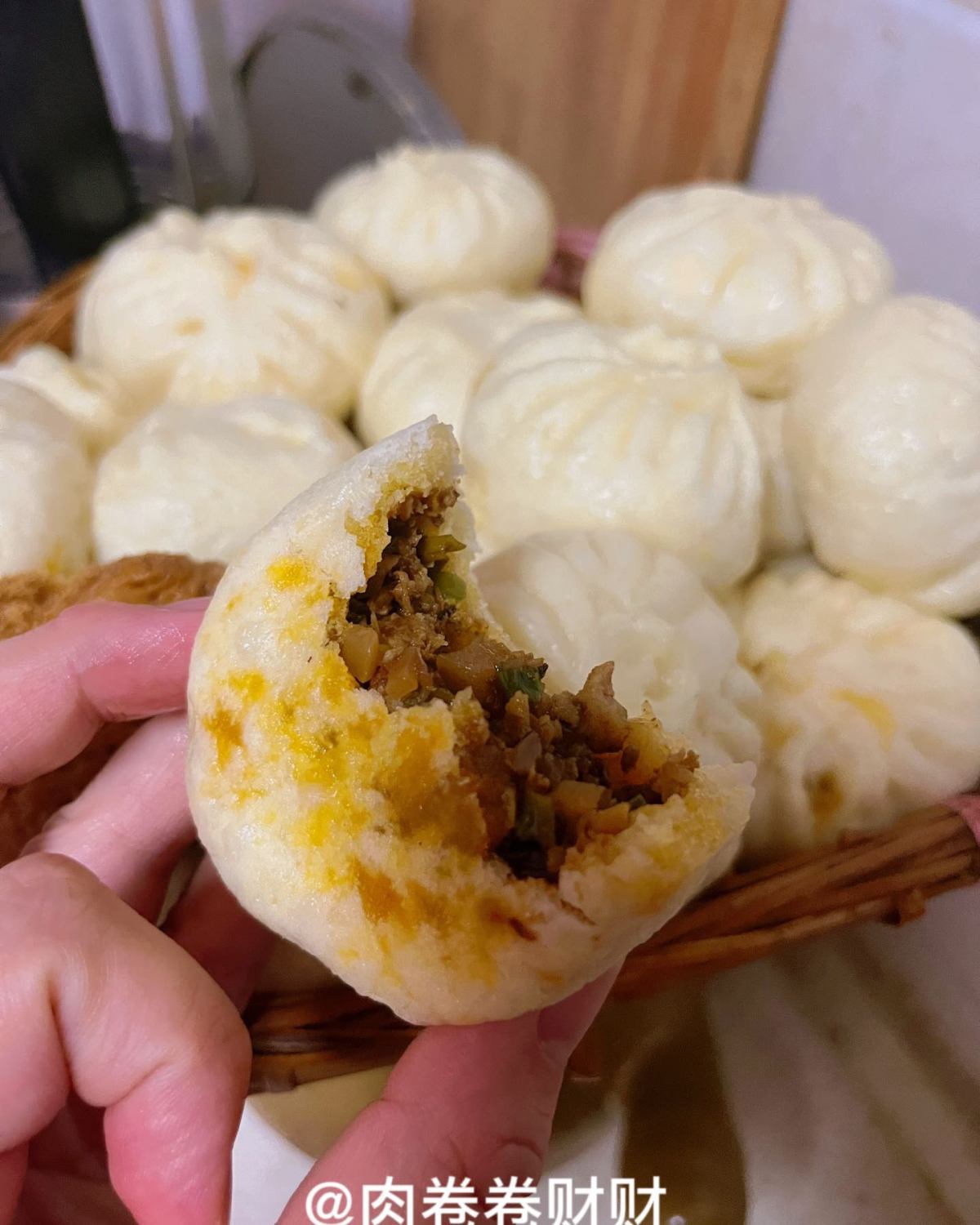 🍀天气冷起来了，夏天没有食欲的我们，胃口又回来了，之前是吃