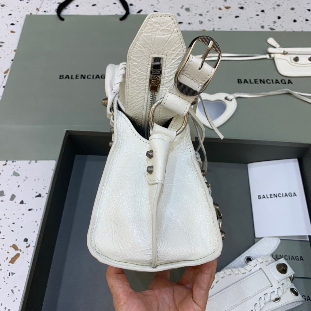 Balenciaga巴黎世家最新款Neo cagole机车包
