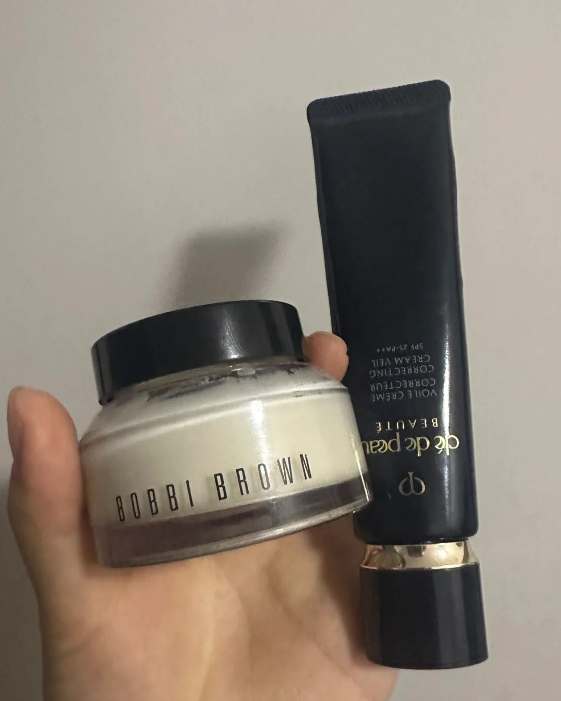 之前一直没有找到合适的粉底液，试用过兰蔻的小样，也用过江原道