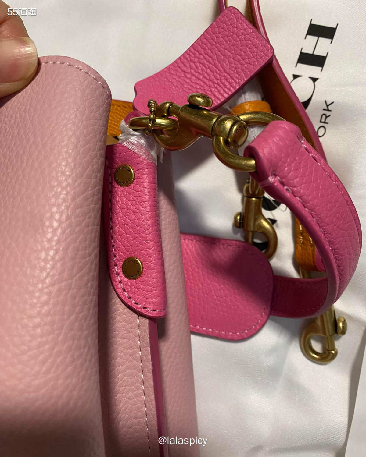 前段时间在布鲁鸣戴尔买下了这只粉水桶 走可乐送 没想到这次1