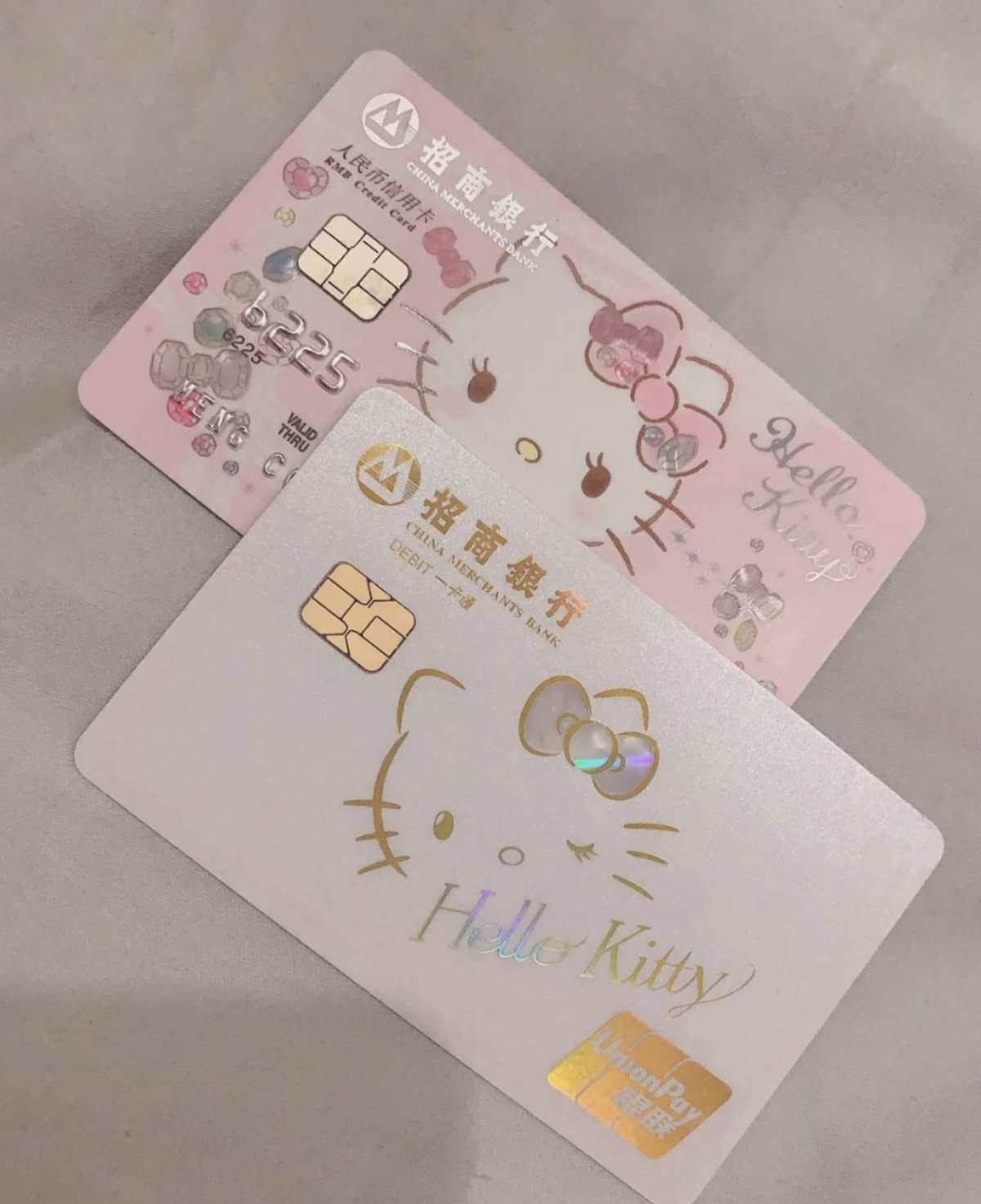 用手机支付交易单笔满18元，就可以在掌上生活App活动页面刮
