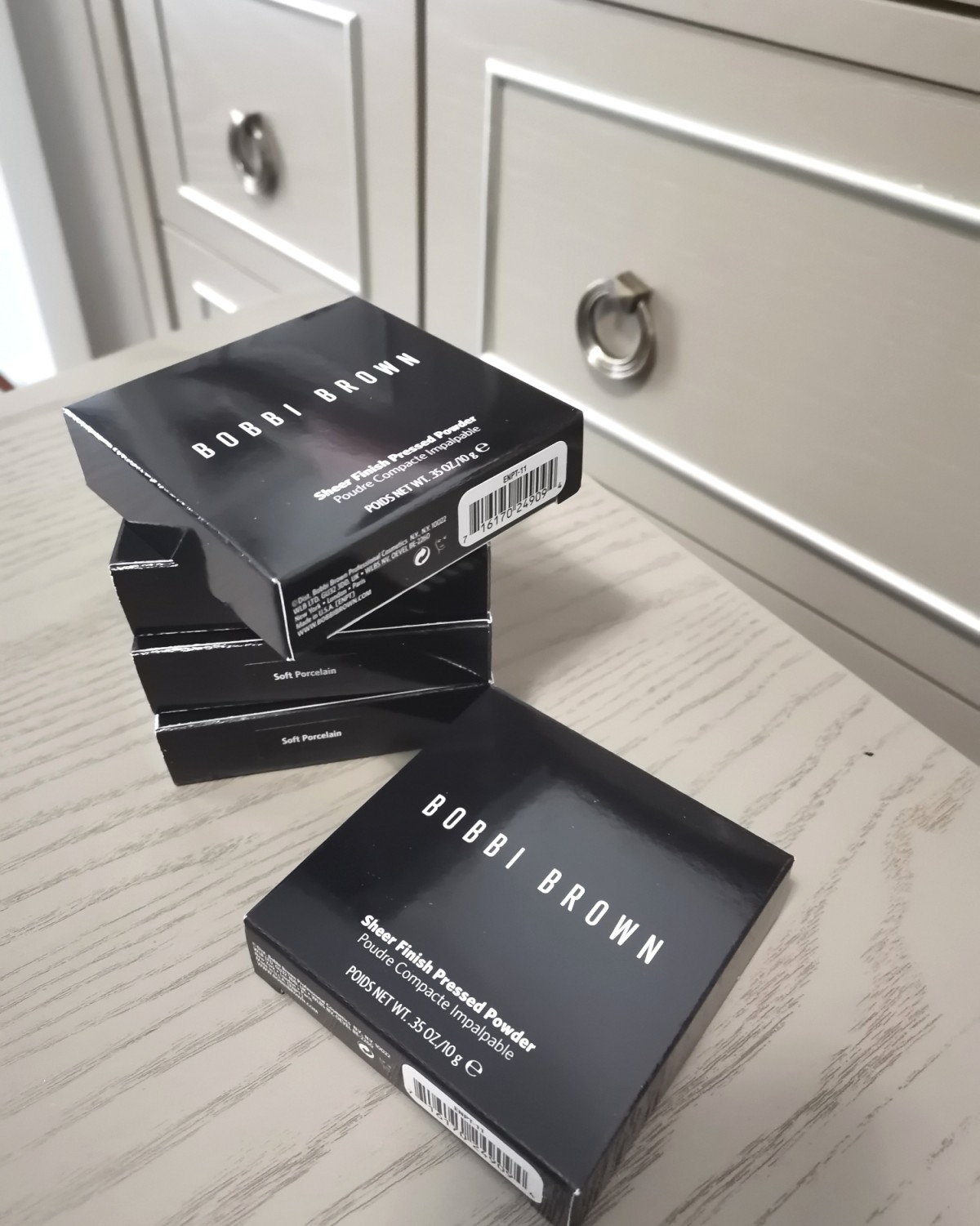 今日到货，芭比布朗粉饼11号色  soft  porcela