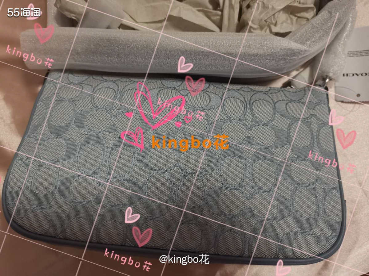 🔴开箱蔻驰lonnie，蓝色款腋下包也超好看啊！  🔶周