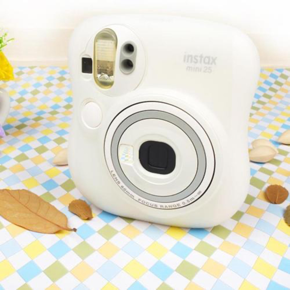 对富士的拍立得已经种草好久啦，一直都想入手，来拍出美美的照片