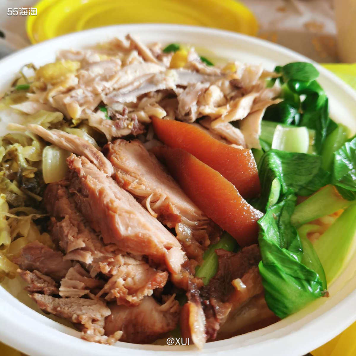 自从家门口的卤鹅店倒闭之后好久没吃了，前阵子发现它家还有不少