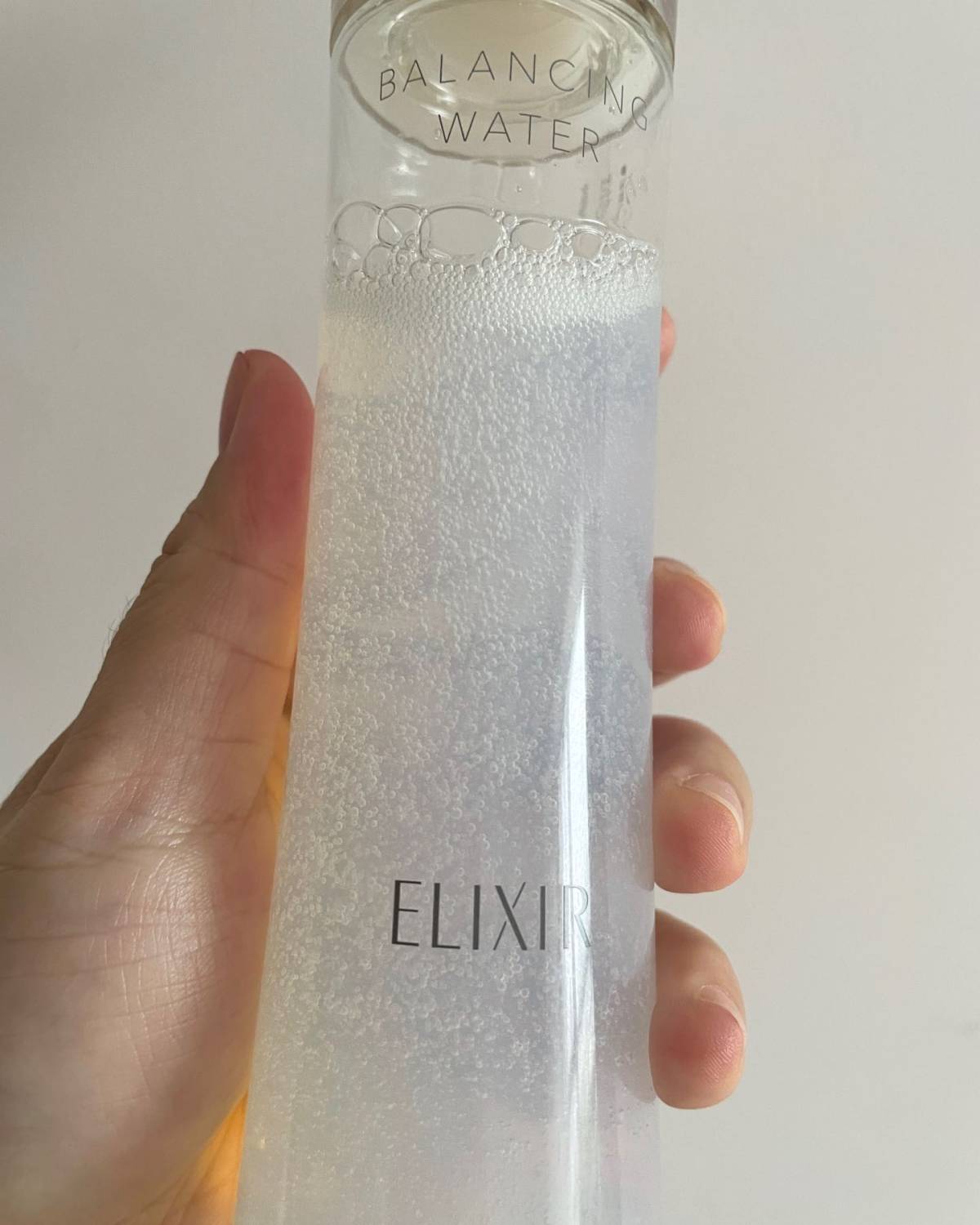 我是第一次在海淘上下单买了怡丽丝尔用怡丽丝尔水乳用，水油平衡