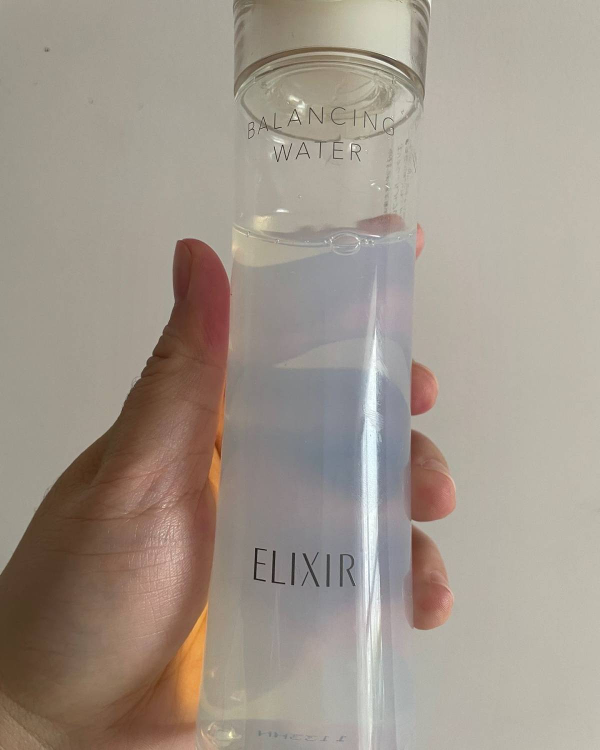 我是第一次在海淘上下单买了怡丽丝尔用怡丽丝尔水乳用，水油平衡