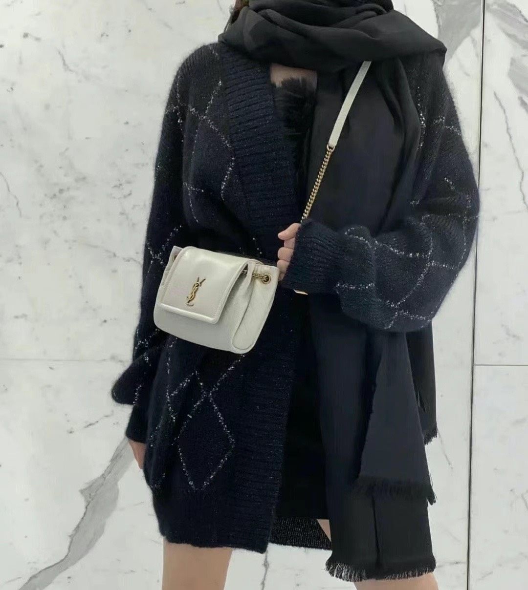 继续接预定 YSL Nolita mini白色 实物超级好看