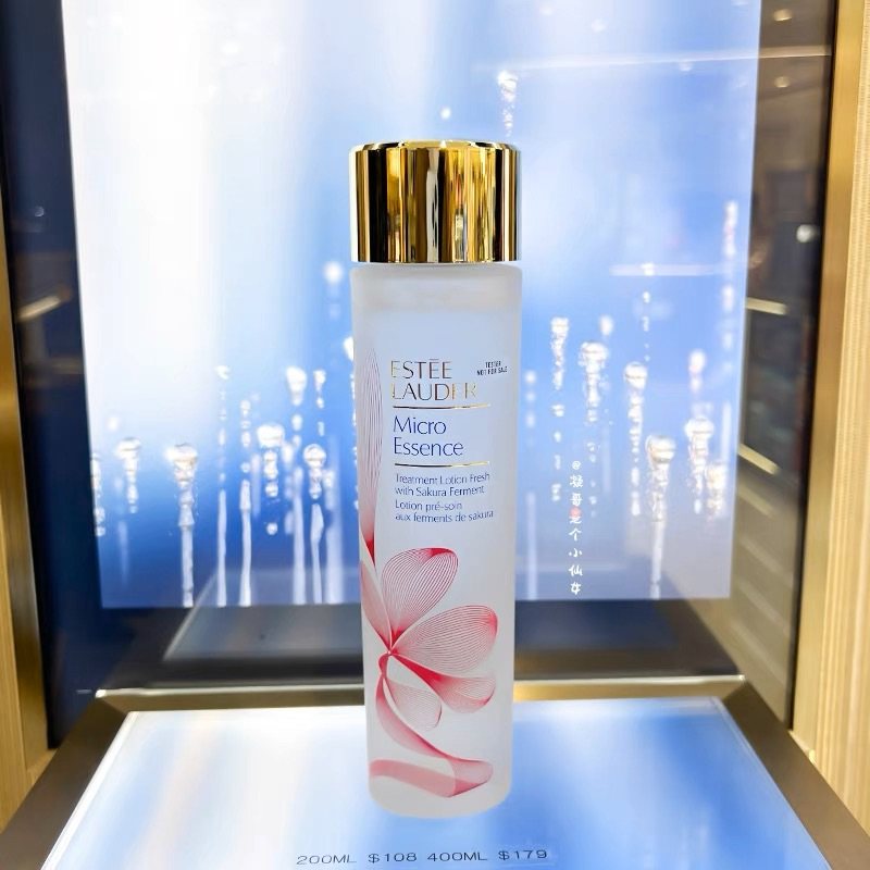 雅诗兰黛今年折扣一直没升级，真的诧异🫢，晚上熬夜不敢睡，生