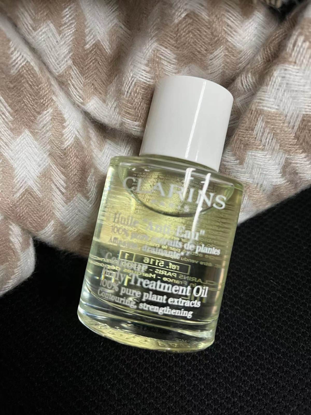 年纪大了皮肤就特别容易干，虽然我是个油皮，不过一直认为以油养